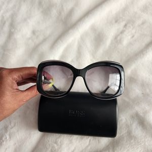 Hugo Boss Oversized Black Sunglasses